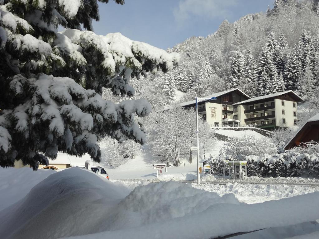 Hotel Garni Sonnblick 巴德小基希海姆 外观 照片
