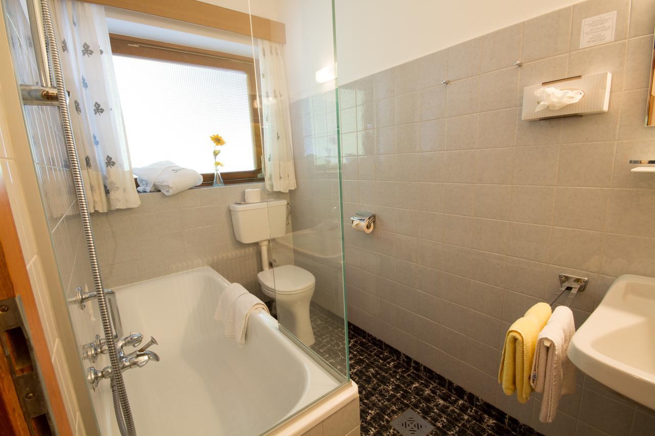 Hotel Garni Sonnblick 巴德小基希海姆 客房 照片